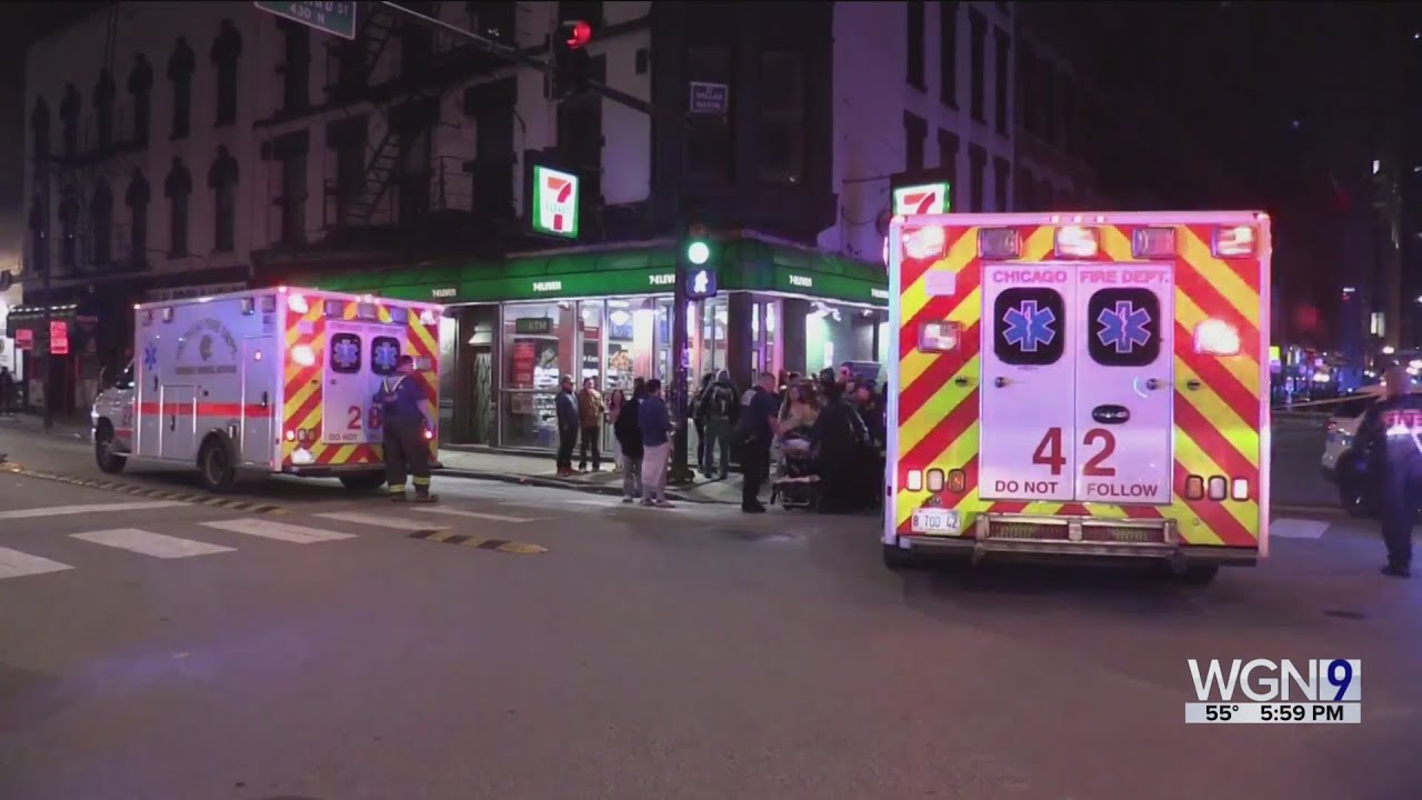 3 people injured in River North shooting
