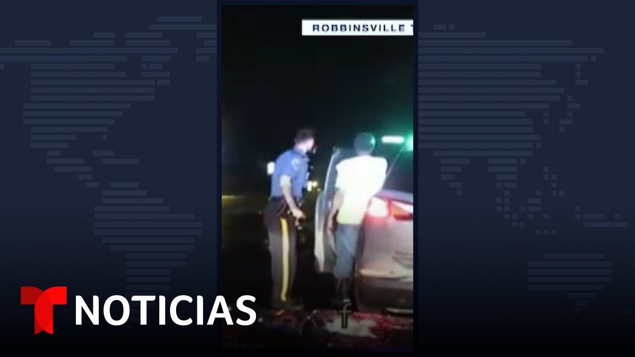 En video: Mujer atropella a un policía de Nueva Jersey y se da a la fuga | Noticias Telemundo