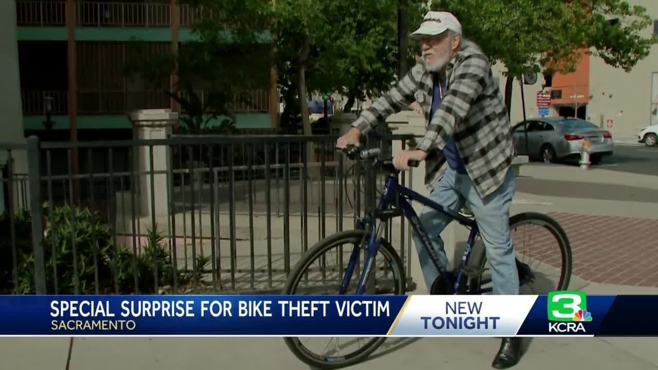 Sacramento police surprise elderly man after his bike was stolen