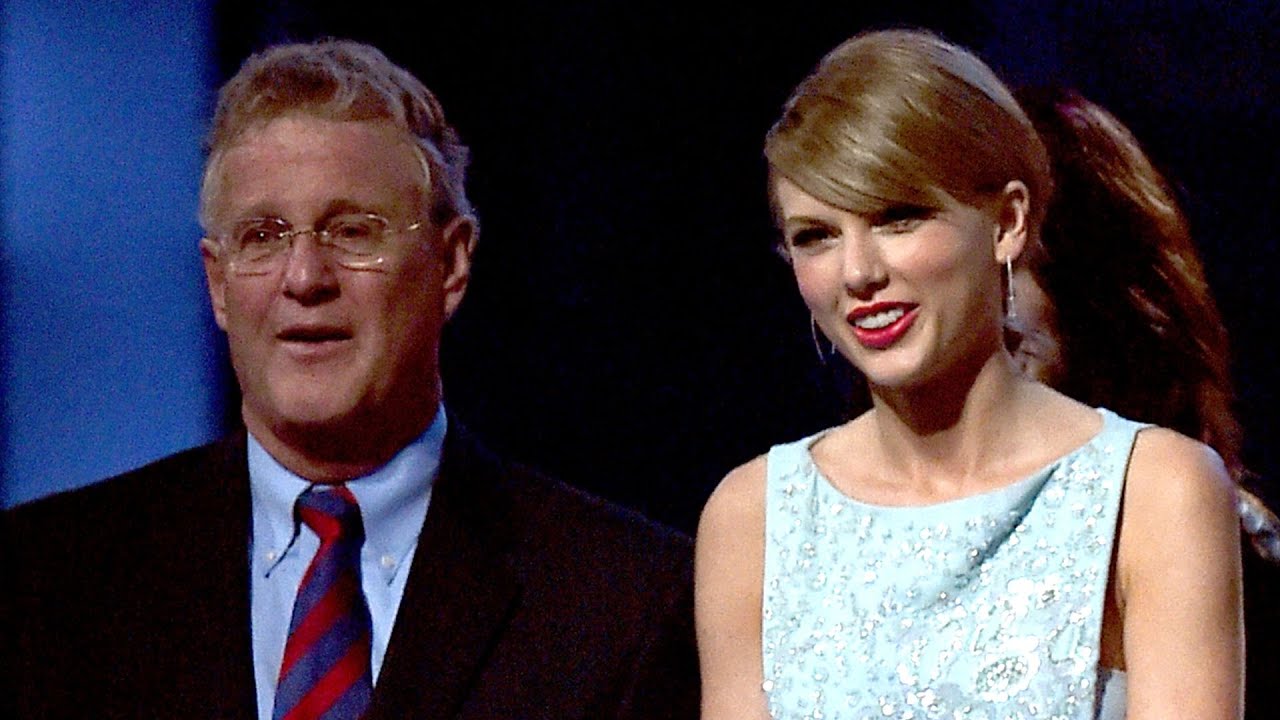Taylor Swift's Dad Made $15M in Scooter Braun Catalog Sale, But Had 'No Prior Knowledge'