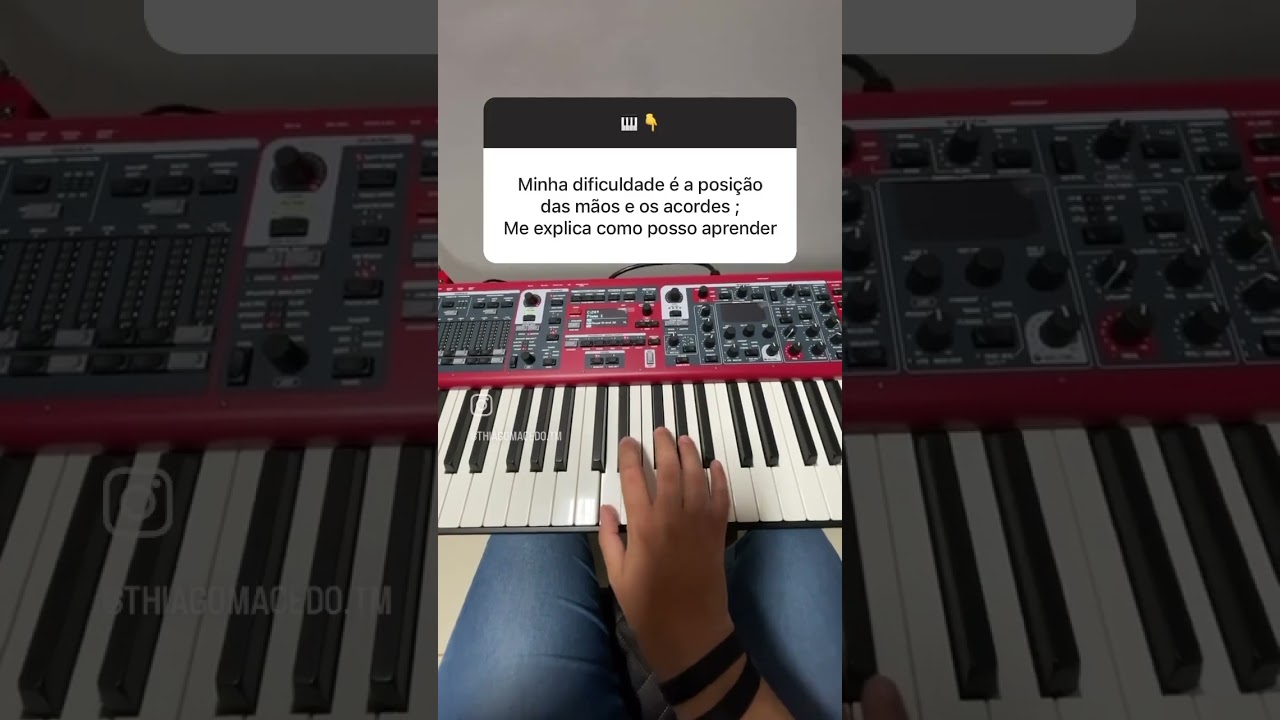 Qual posição correta das mãos no teclado?